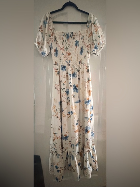 Baltic Born White Floral Smocked Square-Neck Maxi Dress - Picture 5 of 12